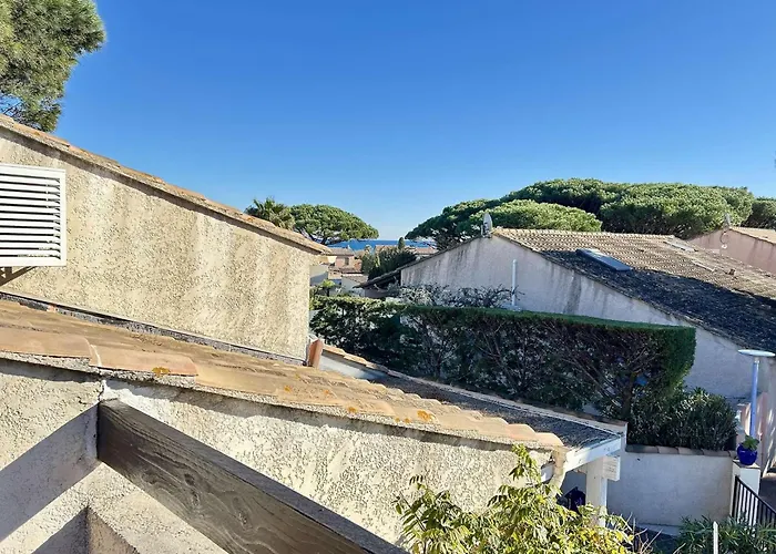 Sm010 Pinede Maxime Maison 5 Pieces 10 Couchages Avec Piscine Et Parking * سانت ماكسيم